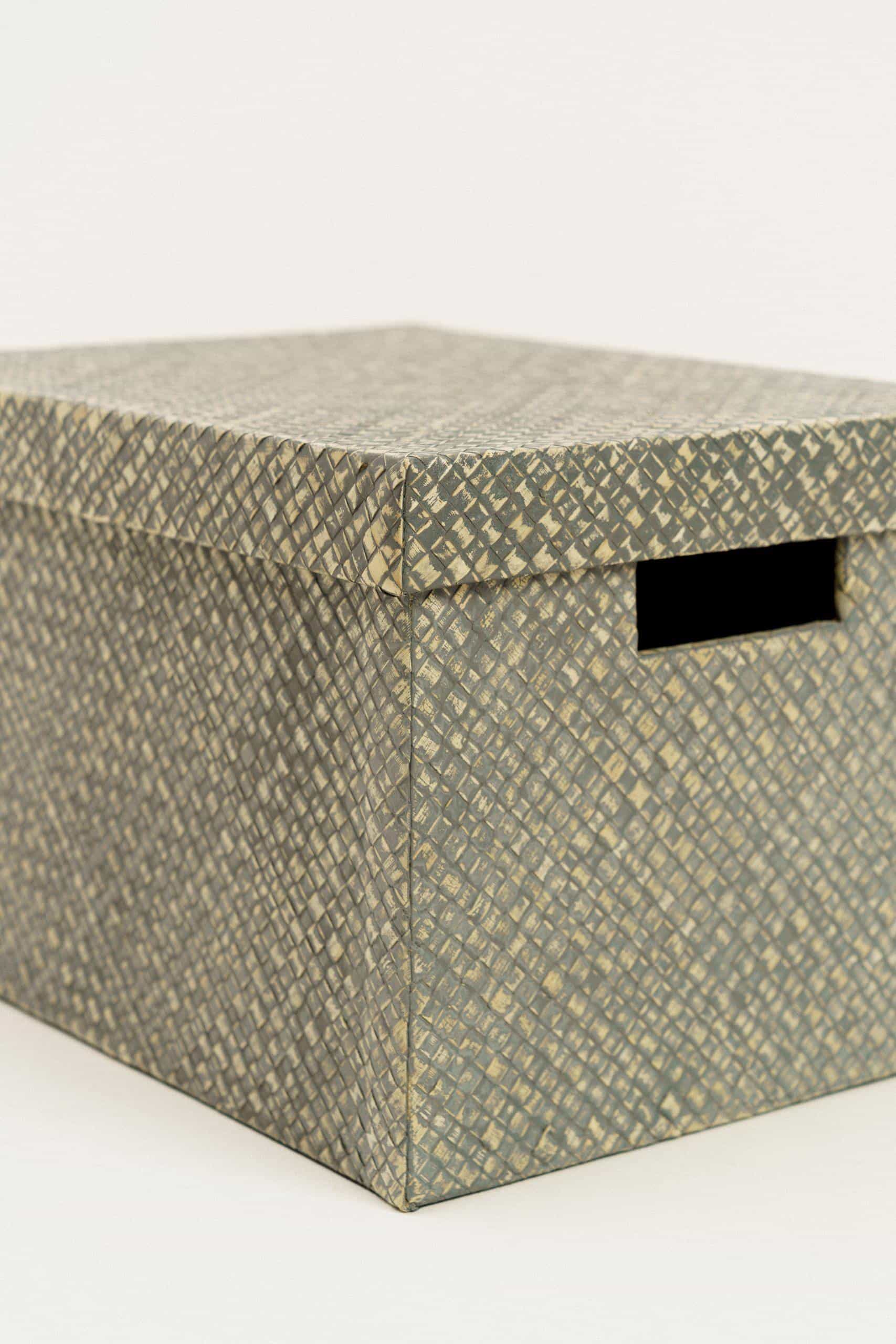 Pastel Pandan Chest (Grey)